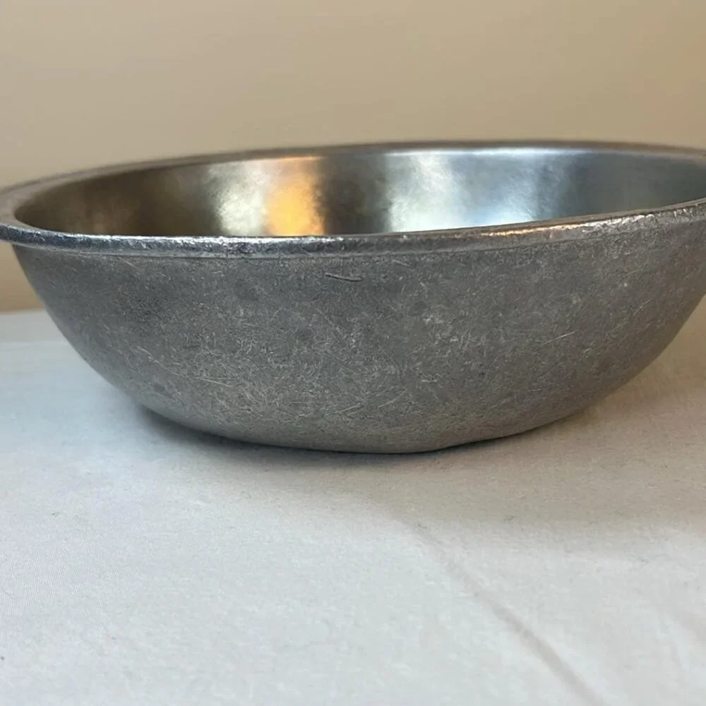 Vintage Wilton Armetale Serving Bowl Tavern Pubware Colonial‎ Renaissance